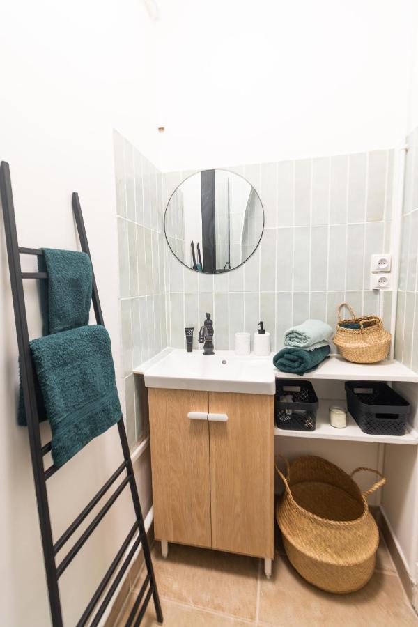 Cosy Et Comfort Studio Equipe A Clichy 5 Min Metro المظهر الخارجي الصورة